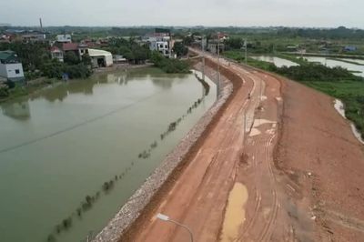 Khó hoàn thành đường đê Tả Tích trong năm 2026