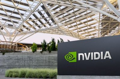 Nvidia huy động 500 tỷ USD phát triển hạ tầng AI