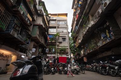 Chung cư cũ trên ‘đất vàng’ Hà Nội sẽ xây dựng lại