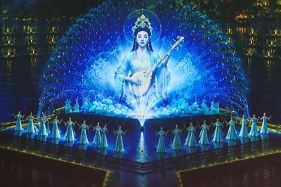 Nà Hang ra mắt show thực cảnh dịp Quốc khánh