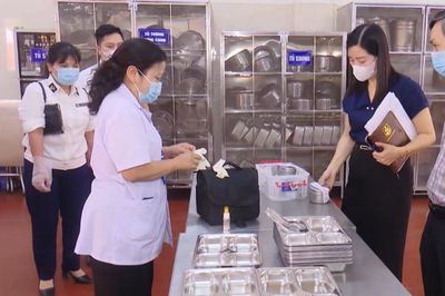 Minh bạch hóa quản lý bữa ăn bán trú