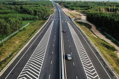5 đoạn cao tốc thuộc tuyến Bắc - Nam phía Đông bắt đầu thu phí từ 14/8