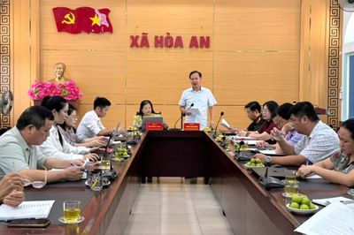 Liên minh Hợp tác xã tỉnh làm việc với UBND xã Hòa An về phát triển kinh tế tập thể