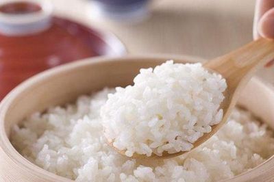 Ăn cơm buổi sáng có gây tăng cân như nhiều người vẫn nghĩ?