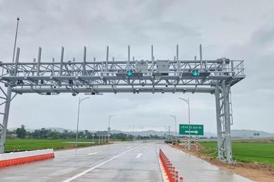 Cao tốc Quảng Ngãi - Nha Trang thu phí từ 14h ngày 14/8