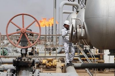 Giá xăng dầu hôm nay 12/8: Eo biển Hormuz căng thẳng, giá dầu tiếp tục tăng