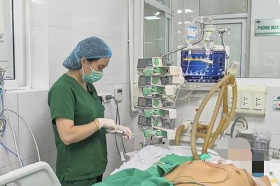 Người đàn ông 65 tuổi hoại tử chân vì sai lầm khi trị gout, nhiều người Việt mắc phải