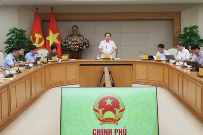 Phó Thủ tướng: Chuyển đổi số phải là nhiệm vụ trọng tâm hàng đầu của năm học mới