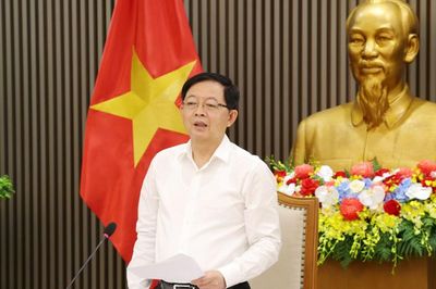 Phó Thủ tướng: Không chỉ trả lời, phải tìm cách giải quyết để doanh nghiệp làm được