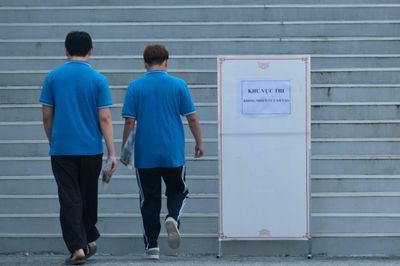 Thí sinh tại chuyên Tuyên Quang học quy chế lần 2