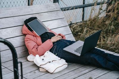 Chuyện gì xảy ra khi con người dừng đọc sách?