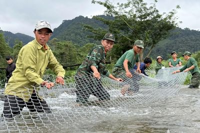 Sư đoàn 2 (Quân khu 5) xây dựng địa bàn vững mạnh