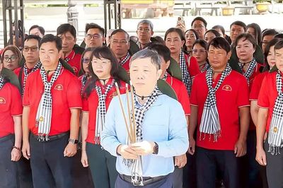 Chương trình về nguồn 'Hành trình tri ân - Về miền đất lửa': Để mỗi trang viết thêm góc nhìn sâu sắc, nhân văn