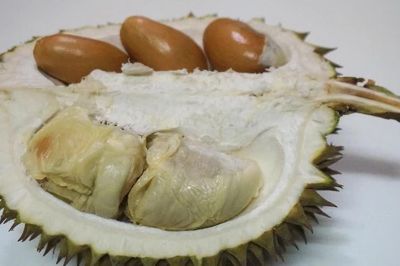 Vì sao có nho không hạt nhưng vẫn chưa có sầu riêng, xoài… không hạt?