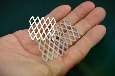 Loại thép siêu bền mới chống gỉ vượt trội rẻ hơn 40 lần