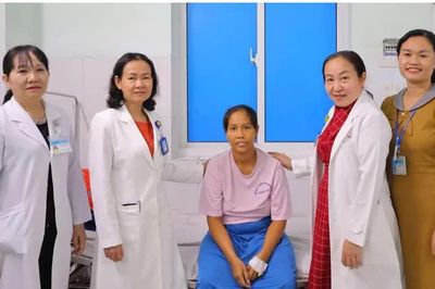 Cứu sống hai mẹ con sản phụ bị vỡ tử cung ở Vĩnh Long