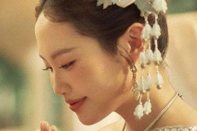Phương Mỹ Chi thực hiện nghi lễ cưới của người Khmer
