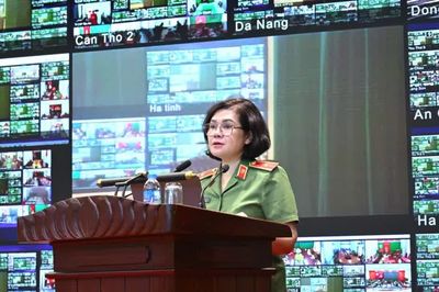 Cán bộ Đoàn CAND học cách nhận diện những nguy cơ an ninh mới