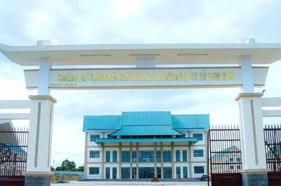 Đường đến trường gần 20km, 27 học sinh Buôn Đôn xin học tại buôn
