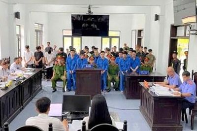Xét xử 32 bị cáo gây rối trật tự công cộng tại TP Huế, 25 bị cáo lĩnh án tù
