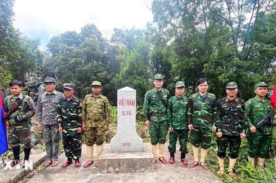 Việt Nam-Lào tổ chức tuần tra song phương, giữ vững an ninh biên giới