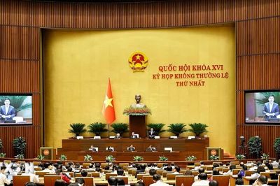 Dồn lực cho nhiệm vụ lập pháp nhằm tháo gỡ vướng mắc, tạo dư địa phát triển