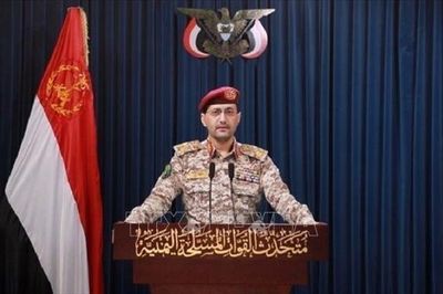 X đình chỉ tài khoản của người phát ngôn quân sự Houthi