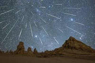 Săn 'mưa sao' Perseids trong đêm cực đại