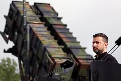 Nga đánh cảng ngũ cốc lớn nhất Ukraine, ông Zelensky kêu gọi Mỹ tăng viện Patriot