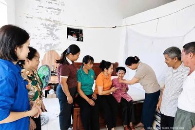 Người trẻ “gánh” việc làng sau sáp nhập