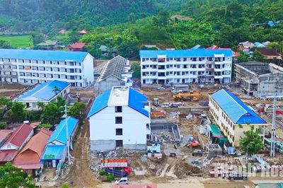 Những người lính chi viện lên Bát Mọt xây trường