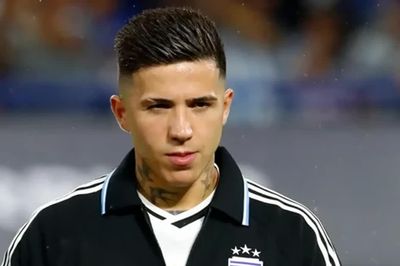 Chelsea ra tối hậu thư 120 triệu bảng ép Manchester City dứt điểm thương vụ Enzo Fernandez