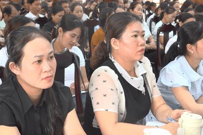 Các địa phương bồi dưỡng chính trị hè cho nhân sự thuộc ngành giáo dục