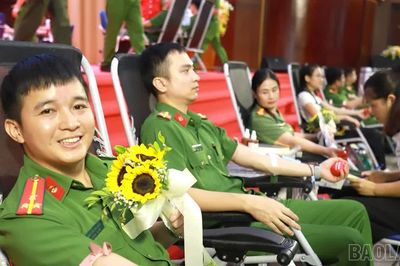 Công an tỉnh Lào Cai: 461 đơn vị máu từ chương trình “Giọt máu nghĩa tình – Vì bình yên cuộc sống”