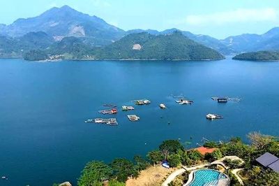 Đánh thức “viên ngọc xanh” Đà Bắc