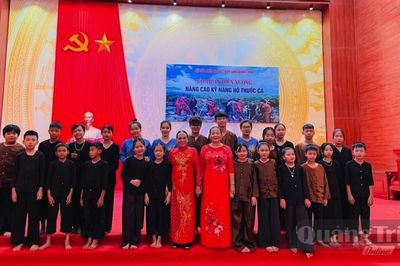 Người gìn giữ hồn dân ca Minh Hóa