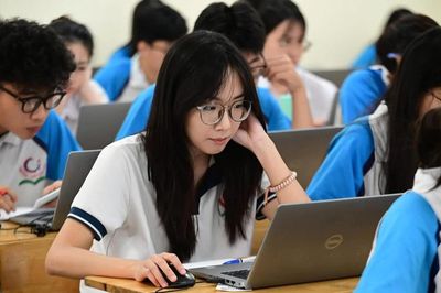 Đề xuất chương trình trung học phổ thông gắn với đào tạo nghề