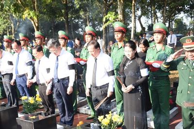 Đồng Nai tổ chức lễ an táng 29 hài cốt liệt sĩ vừa được quy tập