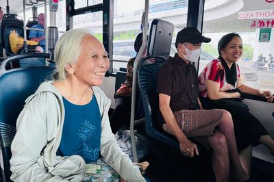 Miễn phí vé hơn một tháng, xe buýt TP.HCM đón gần 12 triệu lượt khách