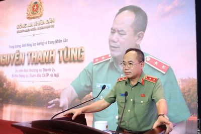Giám đốc Công an Hà Nội: An ninh Thủ đô cần có 'Bút sắc, lòng trong, tiên phong số hóa'