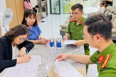 Dùng tài khoản cá nhân nhận tiền bán vàng, nữ chủ doanh nghiệp ở Đắk Lắk bị khởi tố