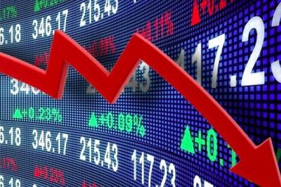 VN-Index giảm hơn 27 điểm, cổ phiếu công nghệ và bất động sản chịu áp lực
