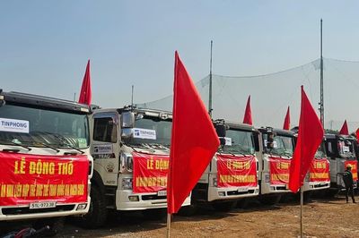 Dự án khởi công, động thổ xong 'nằm' chờ mặt bằng