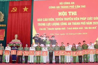 Báo cáo viên, tuyên truyền viên pháp luật: Chuyên nghiệp, trách nhiệm và gần dân