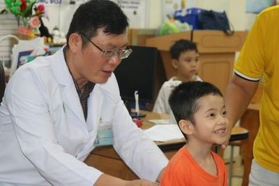 Từ năm học 2026 - 2027:  Học sinh, sinh viên thường trú, tạm trú tại TPHCM được khám sức khỏe định kỳ miễn phí