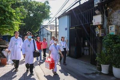 TPHCM: Tăng tốc khám định kỳ, lập hồ sơ sức khỏe điện tử toàn dân