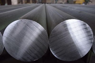 Anh phát triển pin nhôm giá rẻ, tham vọng thay thế pin lithium