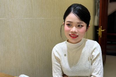 Mẹ trẻ đánh đổi sinh tử để sinh con, bật khóc khi sữa về không thể cho con bú