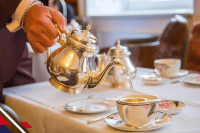 Vì sao người Anh thích uống trà hơn cà phê?