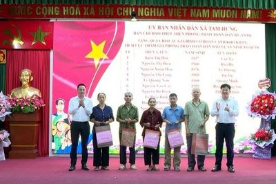 Xã Tam Hưng khẳng định khối đại đoàn kết toàn dân trong bảo vệ an ninh Tổ quốc